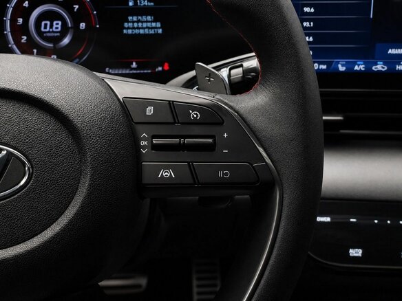2022 Hyundai Elantra VII (CN7), белый, 1886000 рублей - вид 15