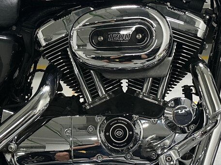 2007 Harley-Davidson Sportster 1200, красный, 660000 рублей, вид 5