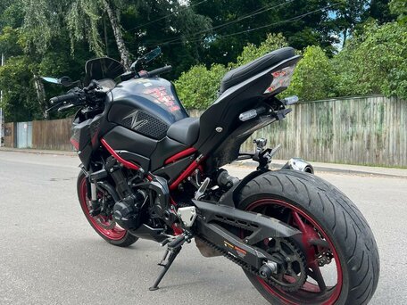 2021 Kawasaki Z 900, чёрный, 850000 рублей, вид 3