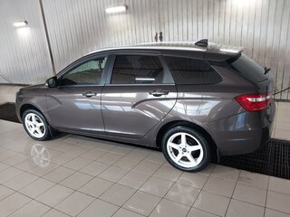 2018 Lada (ВАЗ) Vesta SW Cross I, коричневый, 900000 рублей, вид 3