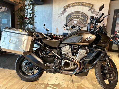 2021 Harley-Davidson Pan America, коричневый, 1750000 рублей, вид 1