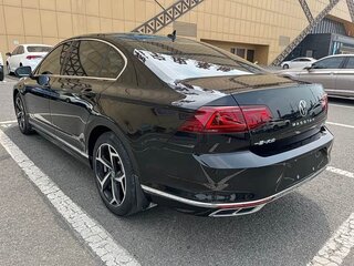 2023 Volkswagen Magotan B8 Рестайлинг, чёрный, 1550666 рублей, вид 5