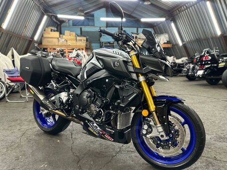 2017 Yamaha MT-10SP, серебристый, 1470000 рублей, вид 1