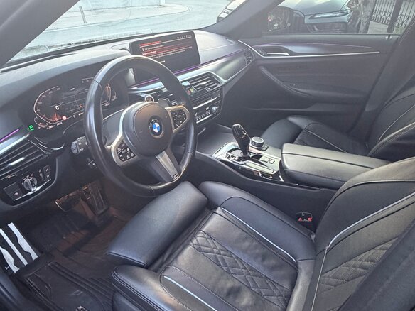 2022 BMW 5 серии 530i xDrive VII (G30/G31/G38) Рестайлинг, чёрный, 6390000 рублей - вид 8