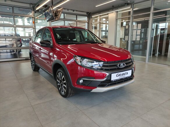 2026 Lada (ВАЗ) Granta Active Cross I Рестайлинг, красный, 1411000 рублей - вид 3