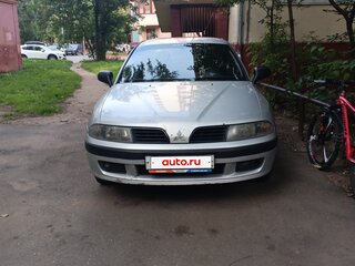 2003 Mitsubishi Carisma I Рестайлинг, серебристый, 180000 рублей, вид 2