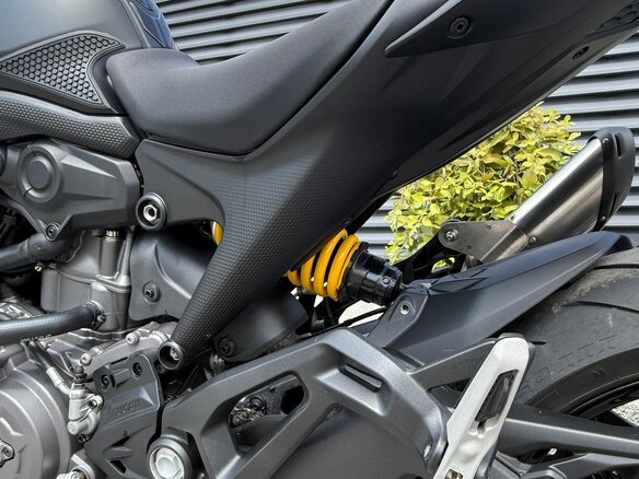 2023 Ducati Monster 937, чёрный, 1172640 рублей - вид 9