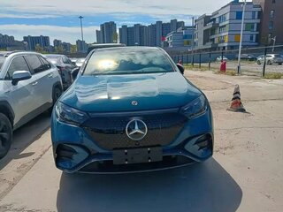 2023 Mercedes-Benz EQE SUV 500, зелёный, 6038371 рублей, вид 2