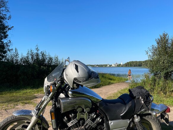 2001 Yamaha V-Max 1200, серебристый, 500000 рублей - вид 1