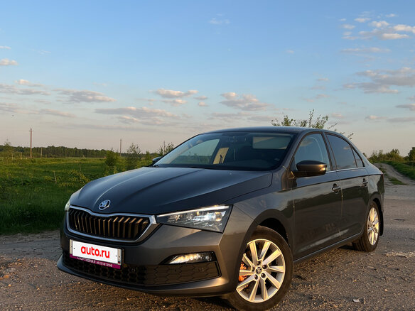 2022 Skoda Rapid II, серый, 1675000 рублей - вид 5