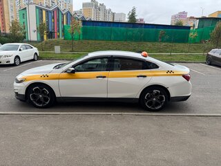 2022 Chevrolet Malibu IX Рестайлинг, белый, 1350000 рублей, вид 4