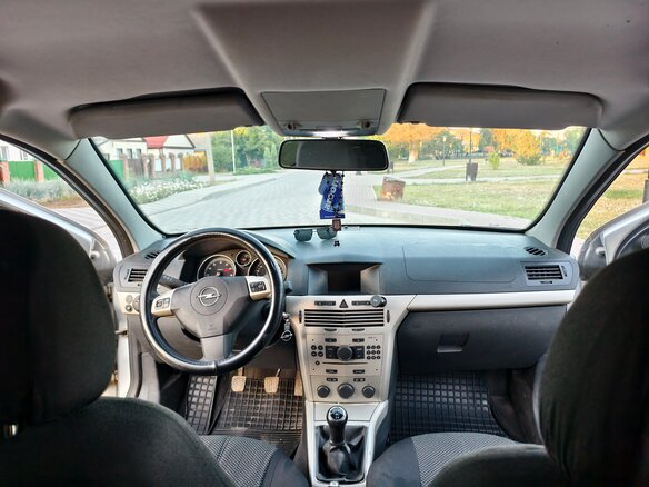 2008 Opel Astra H Рестайлинг, серебристый, 570000 рублей - вид 10