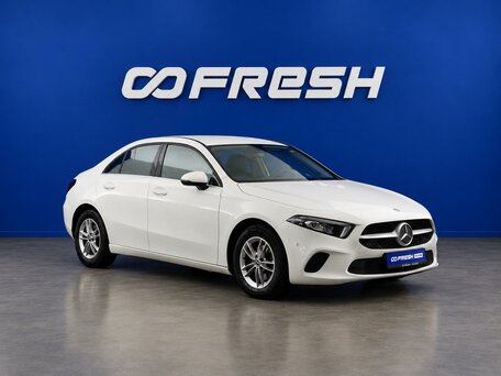 2020 Mercedes-Benz A-Класс 200 IV (W177), белый, 1919465 рублей, вид 1