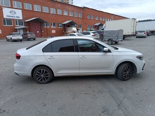 2020 Volkswagen Polo VI, белый, 750000 рублей, вид 3