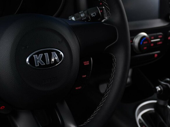 2017 Kia Soul II Рестайлинг, красный, 1499658 рублей - вид 13