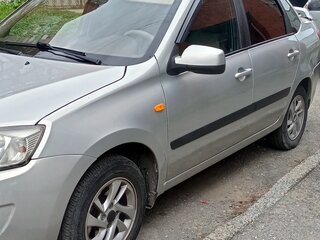 2013 Lada (ВАЗ) Granta I, серебристый, 430000 рублей, вид 4