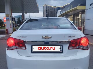 2011 Chevrolet Cruze I, белый, 450000 рублей, вид 3