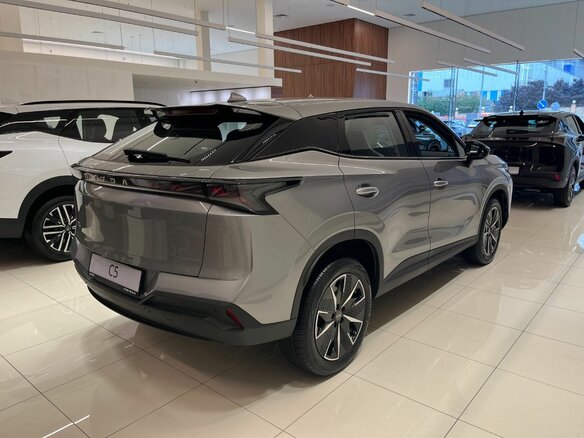 2026 Omoda C5 II, серый, 2929000 рублей - вид 11