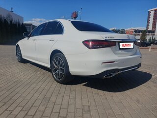 2020 Mercedes-Benz E-Класс 220 d V (W213, S213, C238) Рестайлинг, белый, 4070000 рублей, вид 4