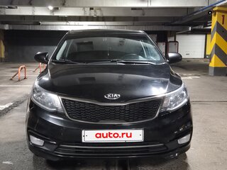 2015 Kia Rio III Рестайлинг, чёрный, 1200000 рублей, вид 1