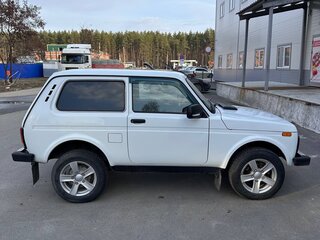 2020 Lada (ВАЗ) 2121 (4x4) I Рестайлинг (2020), белый, 660000 рублей, вид 4