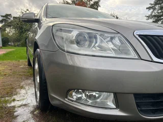 2012 Skoda Octavia II (A5) Рестайлинг, золотистый, 895000 рублей, вид 5