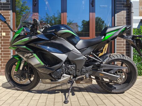 2020 Kawasaki Ninja 1000 SX, чёрный, 1000000 рублей, вид 2