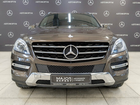 2014 Mercedes-Benz M-Класс 400 III (W166), коричневый, 3215000 рублей, вид 2