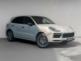 2020 Porsche Cayenne III, чёрный, 6800000 рублей, вид 3