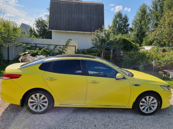 2018 Kia Optima IV, жёлтый, 1380000 рублей - вид 2