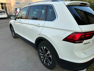 2019 Volkswagen Tiguan II, белый, 2470000 рублей, вид 4