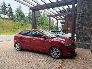 2016 Kia Rio III Рестайлинг, красный, 960000 рублей, вид 1