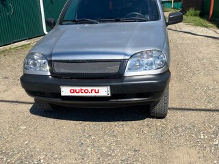 2006 Chevrolet Niva I, серебристый, 500000 рублей, вид 1