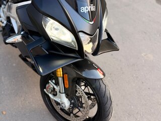 2019 Aprilia Tuono V4, чёрный, 1100000 рублей, вид 3