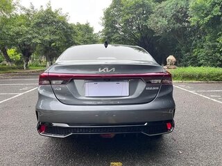 2026 Kia K3 II (China Market) Рестайлинг, серый, 1860000 рублей, вид 4
