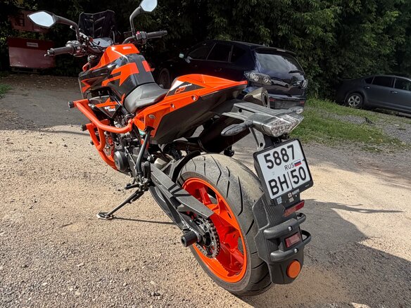 2022 KTM 890 Duke GP, оранжевый, 980000 рублей - вид 9