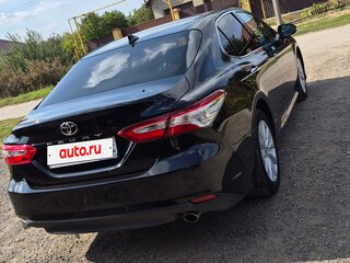 2021 Toyota Camry VIII (XV70), чёрный, 2800000 рублей, вид 4