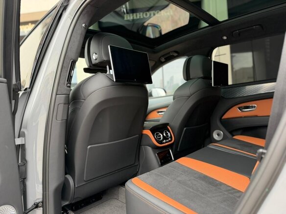 2024 Bentley Bentayga I Рестайлинг, серый - вид 20