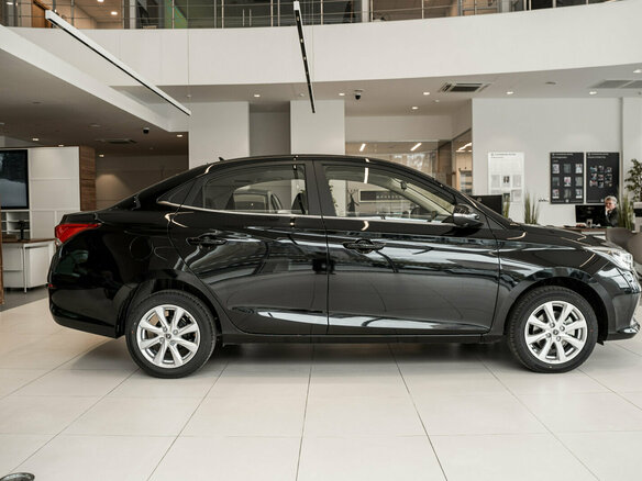 2024 Changan Alsvin, чёрный - вид 3