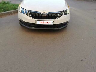 2018 Skoda Octavia III (A7) Рестайлинг, белый, 580000 рублей, вид 1