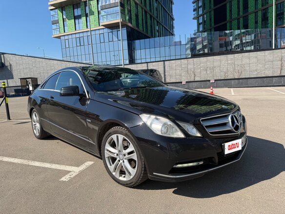 2011 Mercedes-Benz E-Класс 250 5G-Tronic IV (W212, S212, C207), чёрный, 1290000 рублей - вид 1