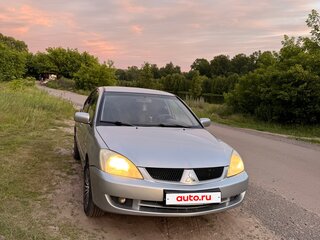 2007 Mitsubishi Lancer IX Рестайлинг, серебристый, 360000 рублей, вид 3