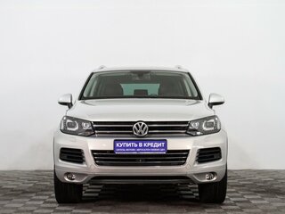 2012 Volkswagen Touareg II, серый, 1999000 рублей, вид 2