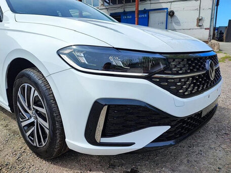 2023 Volkswagen Lavida III Рестайлинг, серый, 1690000 рублей, вид 5