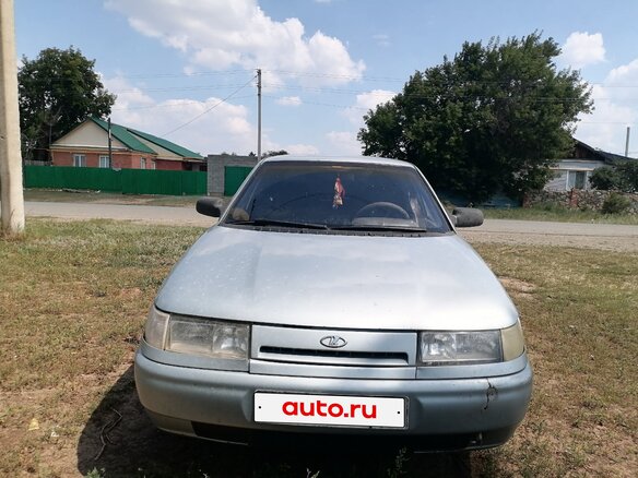 2001 Lada (ВАЗ) 2110, серебристый, 130000 рублей