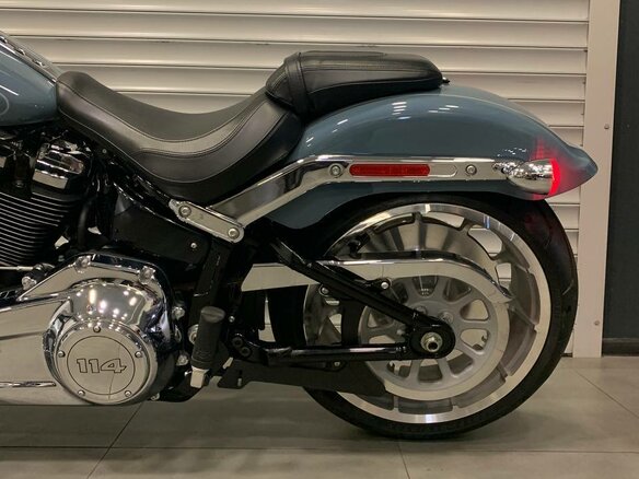 2024 Harley-Davidson Fat Boy, голубой, 2900000 рублей - вид 9