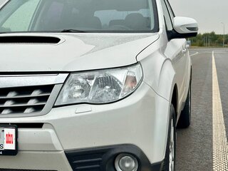 2011 Subaru Forester S-Edition III Рестайлинг, белый, 1650000 рублей, вид 4