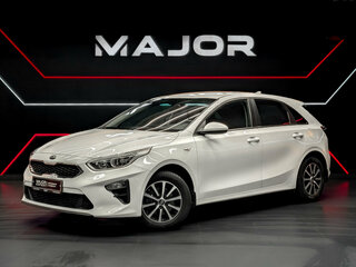 2018 Kia Ceed III, белый, 1850000 рублей, вид 1
