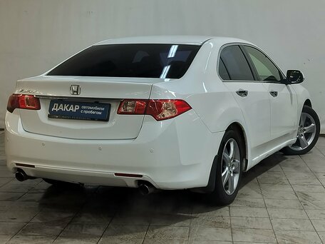 2012 Honda Accord VIII Рестайлинг, белый, 970000 рублей, вид 4