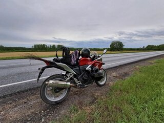 2011 Honda CBR 250R, красный, 315000 рублей, вид 2